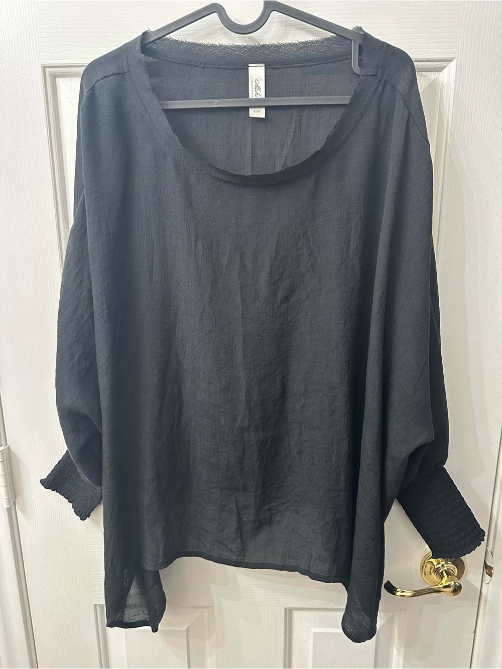 Mahina Top Long Sleeve Blouse Black Slightly Sheer Elastic Sleeve Bottom S/M